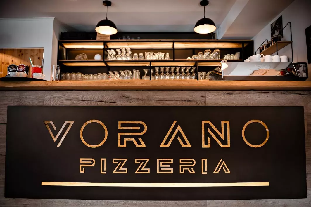 Sveža hrana v pizzeriji Vorano